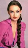 Crystal Gayle Biography