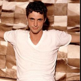 matthew goode